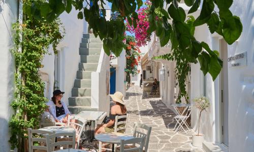 paros